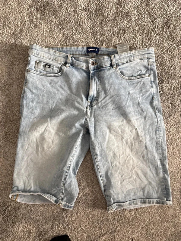 Short jean